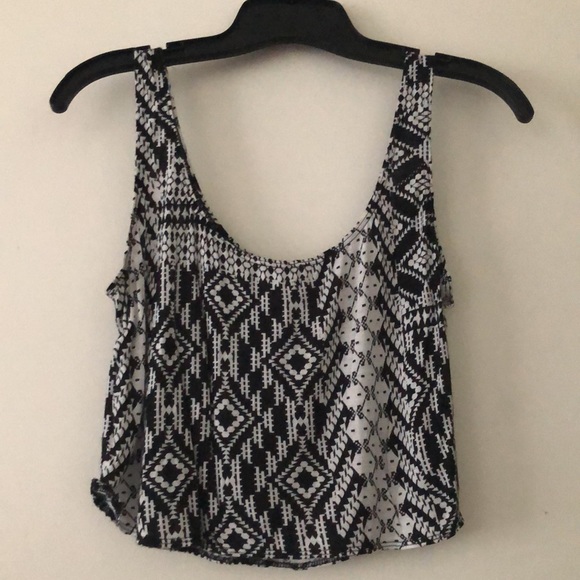 Kirra at Pacsun snakeskin crop top size medium - Picture 3 of 6